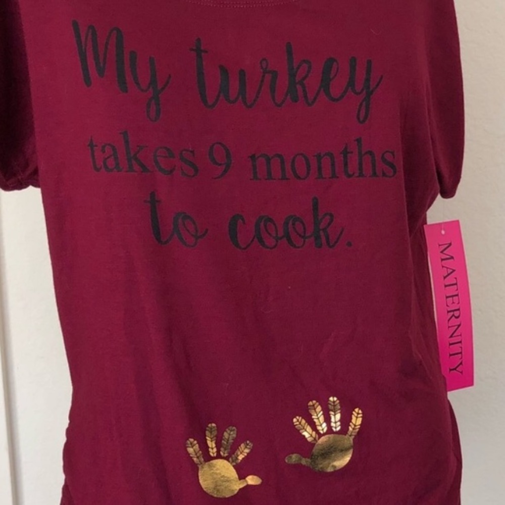 Maternity Shirt Bundle - Picture 6 of 8